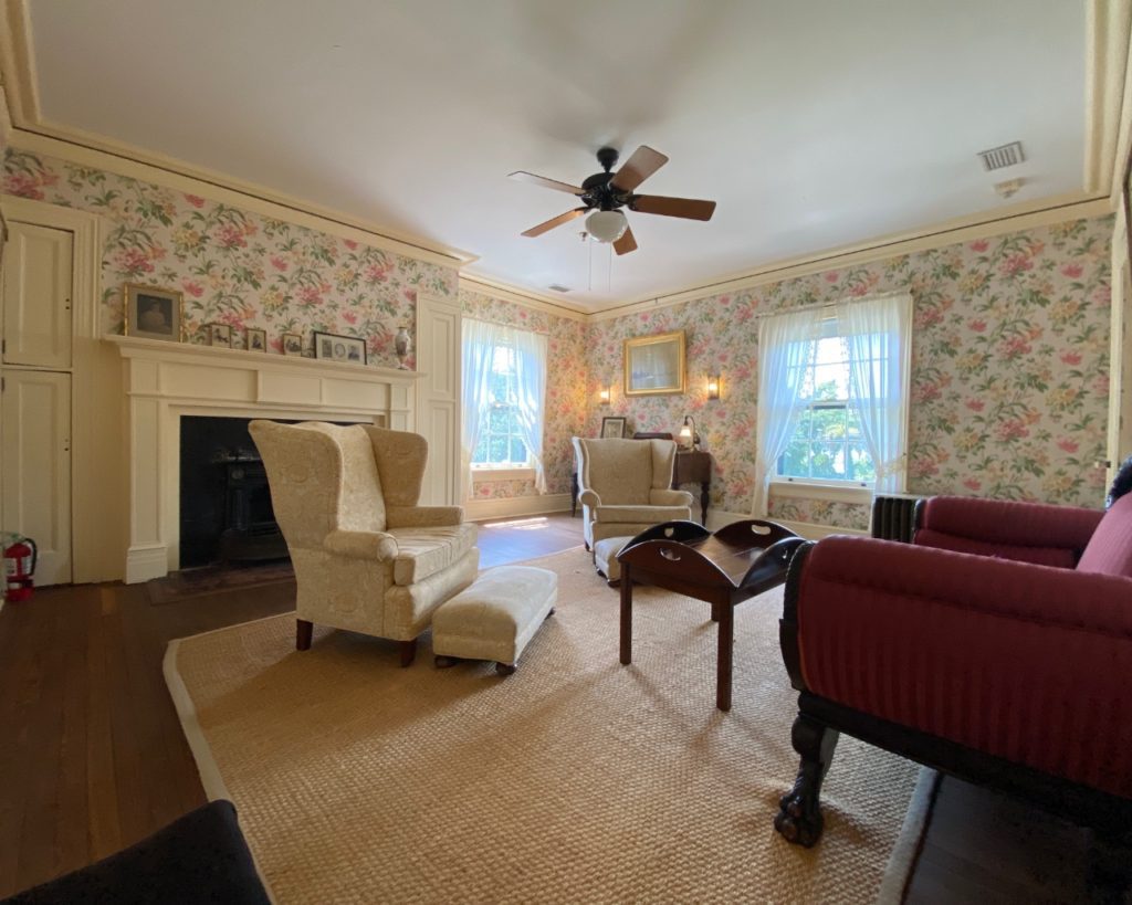 Sitting room in the Greyfield Inn